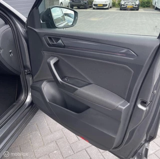 Volkswagen T-Roc Volkswagen T-Roc 1.5 TSI DSG Sport 150PK/PANO/VIRTU - afbeelding nr 52