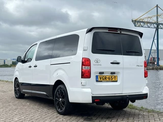 Toyota ProAce Toyota ProAce Worker 2.0 D-4D Black Line Long Trekhaak/Leder/Camera/Carplay/Navi/PDC/17