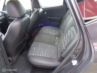 Kia Venga Kia Venga 1.4 CVVT Edition/Airco/Camera/Trekhaak/Hoge zit/1st eig - afbeelding nr 11