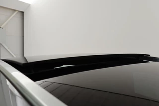 Mercedes-Benz C-Klasse Mercedes-Benz C-klasse 180 AMG | Panoramadak | Leder | Head-Up |  Full LED | Navigatie | Park Assist | Cruise control | Climate control | Bluetooth - afbeelding nr 23