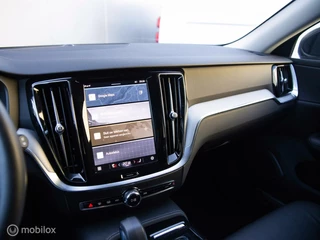 Volvo V60 Volvo V60 2.0 T6 Plug-in hybrid AWD Plus Bright Trekhaak - afbeelding nr 14