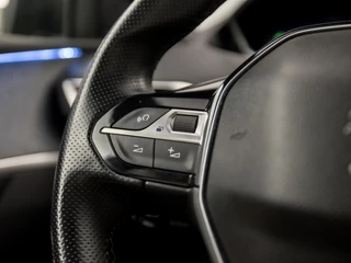 Peugeot 5008 Peugeot 5008 1.2 PureTech GT-Line 7 Persoons (PANORAMADAK, NAPPA LEDER, MEMORY SEATS, STOELVERWARMING, APPLE CARPLAY, KEYLESS, ELEK ACHTERKLEP, GETINT GLAS, NIEUWSTAAT) - afbeelding nr 23