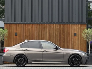 BMW 3 Serie BMW 3 Serie 330e 293PK M Sport / M Individual / LED - afbeelding nr 3