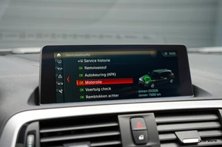 BMW 1 Serie BMW 1-serie M140i LCI2 | Schuifdak | Stuurverwarming | Navi Pro | Alcantara | HiFi Audio| M Sport onderstel | 719M | 5-deurs | - afbeelding nr 31