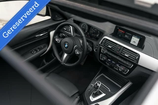 BMW 1 Serie BMW 1-serie M140i xDrive Harman Kardon Dak Leer - afbeelding nr 24
