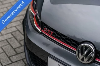 Volkswagen Golf Volkswagen Golf 2.0 TSI GTI Performance Pano DSG Alcantara - afbeelding nr 10
