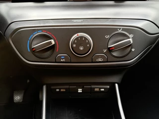 Hyundai i20 Hyundai i20 1.0 T-GDi 100PK Comfort | Carplay | Camera | Stoel+Stuurverw. - afbeelding nr 27