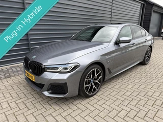 BMW 5 Serie 530e Bns Ed. Plus M-Sport Laser Pano Soh 95% 360 Camera Schuifdak Trekhaak