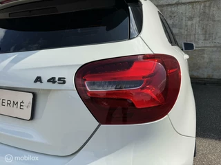Mercedes-Benz A-Klasse Mercedes A45 AMG 4MATIC Pano/LED/Cruise/alcantara/381pk! - afbeelding nr 26