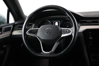 Volkswagen Passat Automaat, navigatie, Apple CarPlay, Climate - afbeelding nr 18