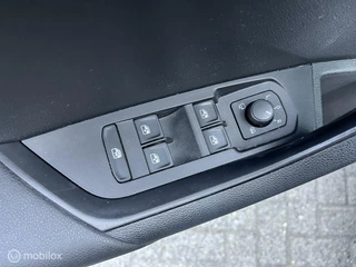 Škoda Karoq Skoda Karoq 1.5 TSI ACT Sportline LED*TREKHAAK*ACC*CAMERA* - afbeelding nr 26