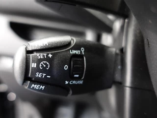 Peugeot Expert Peugeot Expert 2.0 BlueHDI 145PK L3 Automaat Airco Navigatie Cruise control Carplay Trekhaak - afbeelding nr 17