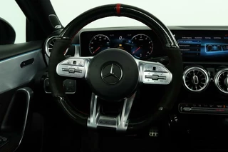 Mercedes-Benz A-Klasse Mercedes Aklasse 200 Widescreen AMG Leder Pano Velgen 163pk - afbeelding nr 47
