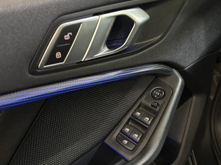 BMW 1 Serie BMW 1 Serie 118IA 140PK HIGH EXECUTIVE SPORT/NAVI/LED/CARPLAY - afbeelding nr 20