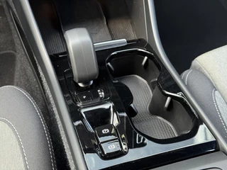 Volvo XC40 Volvo XC40 B4 197PK Plus Dark| Adap.Cruise| Trekhaak| Camera| Google| Elek. - afbeelding nr 19