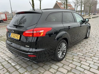Ford Focus navi airco/ecc nieuwstaat! - afbeelding nr 2