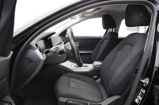 BMW 3 Serie BMW 3 Serie 318I Sedan Business Edition Automaat - Carplay - afbeelding nr 6