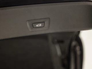 BMW X4 BMW X4 xDrive20i M Sport High Executive 184Pk Automaat (NAVIGATIE, M PAKKET, HARMAN/KARDON, GETINT GLAS, LEDEREN SPORTSTOELEN, STOELVERWARMING, XENON, PARKEERSENSOREN, ZWART HEMEL, NIEUWSTAAT) - afbeelding nr 33