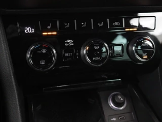 Škoda Superb Skoda Superb 1.4 TSI iV Sportline | Leder/Alcantara |  Stoel & stuurverwarming | Adaptive cruise | Matrix LED | Camera | Navigatie | Keyless | Carplay | Navigatie | Memory | Virtual Cockpit | PHEV - afbeelding nr 34