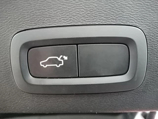 Volvo XC40 | Intellisafe ProLine & Surround | Audio Line | El. achterklep | Navi + Apple Carplay & Android Auto | Stoelverwarming | PDC V+A + Camera achter | Full LED | Draadloos opl;aden - afbeelding nr 29