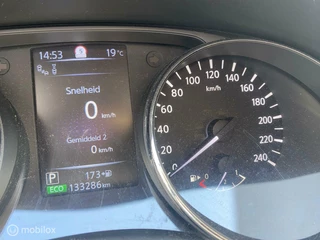 Nissan QASHQAI Nissan Qashqai 1.2 N-Connecta / Automaat/Leder /Panorama dak - afbeelding nr 17