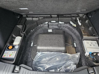 Ford Kuga Ford Kuga 2.5 PHEV ST-Line X 243pk | Driver Assistance Pack | Winterpack | Wegklapbare Trekhaak | 19 inch Licht metalen Velgen - afbeelding nr 11