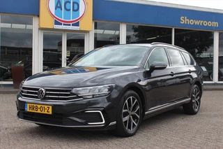 Volkswagen Passat Volkswagen Passat Variant 1.4 TSI PHEV 218pk 6-DSG GTE Business Highline | PanoramaDak | Zomer- en winterset | Carplay | - afbeelding nr 25