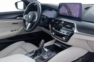 BMW 5 Serie BMW 5 Serie 530 i Touring High Executive Edition | PANORAMA | CARBON SCHWARZ | - afbeelding nr 3