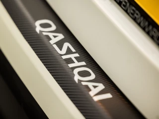 Nissan QASHQAI (PANORAMADAK, NAVIGATIE, CLIMATE, 360 CAMERA, STOELVERWARMING, SPORTSTOELEN, KEYLESS, LED KOPLAMPEN, NIEUWSTAAT) - afbeelding nr 29