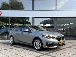BMW 1 Serie BMW 1-serie 120i Aut. Business Ed. | Navi | BMW-Individual | Led | - afbeelding nr 2