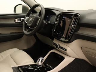Volvo XC40 Volvo XC40 T3 AUT(8) INSCRIPTION SCHUIFDAK 360GR CAM ACC BLIS KEYLESS - afbeelding nr 28