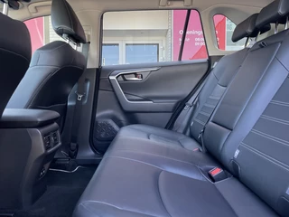 Toyota RAV4 Toyota RAV4 2.5 Hybrid AWD Executive | Pano | JBL | Leder | Trekhaak - afbeelding nr 7
