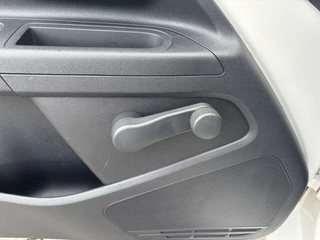 Volkswagen up! Volkswagen up! 1.0 take up! BlueMotion | Airco - afbeelding nr 20