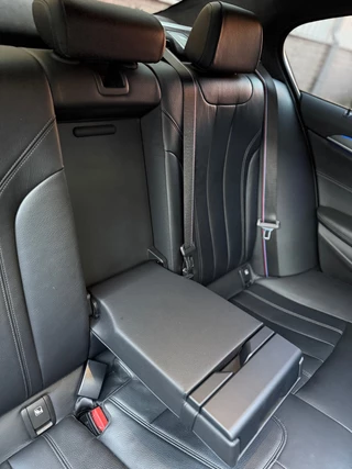 BMW 5 Serie BMW 5-serie M550i xDrive M-Pakket|Pano|Softclose|B&W|Alcantara|360|Leder - afbeelding nr 55