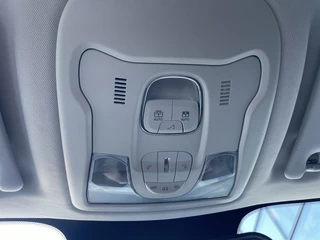 Jeep Renegade | Automaat | Panoramadak | Navigatie - afbeelding nr 31