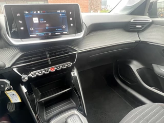 Peugeot 208 Navigatie* Carplay Airco Cruise Control DAB Lichtmetalen Velgen Parkeersensoren  NL Auto 1e Eigenaar - afbeelding nr 14