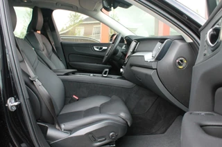 Volvo XC60 Volvo XC60 T6 Recharge AWD Inscription Exclusive | Panoramadak | Leder | Stoelverwarming | Parkeercamera | Keyless - afbeelding nr 21