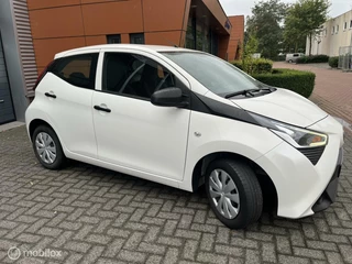 Toyota Aygo Toyota Aygo 1.0 VVT-i x-fun - afbeelding nr 8