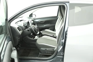 Toyota Aygo Toyota Aygo 1.0 VVT-i x-play Camera Airco Cruise - afbeelding nr 2