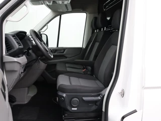 Volkswagen Crafter Volkswagen Crafter 2.0TDI L3H3 | Navigatie | Camera | Airco | Cruise | 3-Persoons - afbeelding nr 19