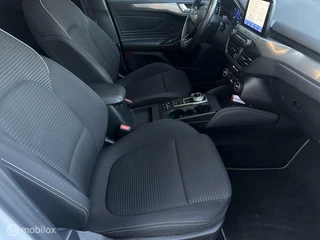 Ford Focus Ford Focus Wagon 1.0 EcoBoost Titanium X Business - afbeelding nr 9
