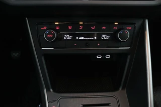 Volkswagen Polo Volkswagen Polo 1.0 TSI Comfortline Business | Navi | PDC | - afbeelding nr 10