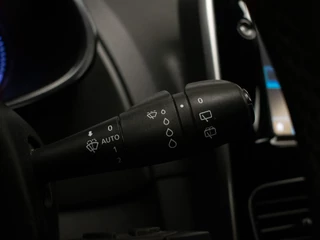 Renault Clio Renault Clio Estate 0.9 TCe Bose Sport (NAVI,LED,CLIMATE,SPORTSTOELEN,TREKHAAK,CRUISE,GETINT,18 INCH,PDC,NETTESTAAT) - afbeelding nr 12