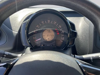 Toyota Aygo Toyota Aygo 1.0 VVT-i x-fun - afbeelding nr 8
