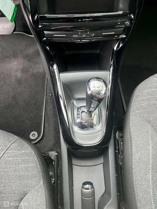 Citroën C3 Citroen C3 1.2 PureTech Selection AUTOMAAT DAB GLAZENDAK ETC - afbeelding nr 13