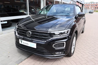 Volkswagen T-Roc Volkswagen T-Roc Cabrio 1.5 TSI R-Line Automaat. Eerste eigenaar, nieuwstaat! Trekhaak. - afbeelding nr 4