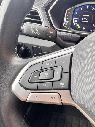 Volkswagen T-Cross Volkswagen T-Cross 1.0 TSi Style CARPLAY|PDC|ACC|LANE ASSIST - afbeelding nr 24