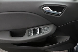 Renault Clio Renault Clio 1.0 TCe Intens | Camera | Navi | Climate | BOSE - afbeelding nr 17