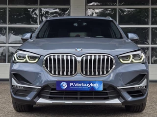 BMW X1 BMW X1 xDrive25e X line | 19 INCH LM VELGEN | SPORTSTOELEN | TREKHAAK | CAMERA | - afbeelding nr 10