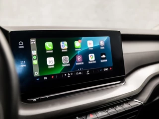 Škoda Octavia Automaat (VIRTUAL COCKPIT, APPLE CARPLAY, GROOT NAVI, CLIMATE, SPORTSTOELEN, LED KOPLAMPEN, LANE ASSIST, TREKHAAK, PARKEERSENSOREN, NIEUWE APK, NIEUWSTAAT) - afbeelding nr 8